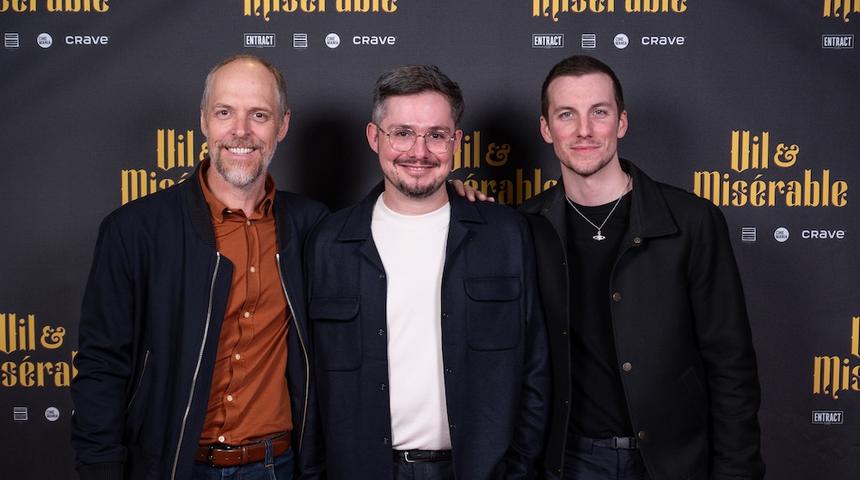 Le diable était sur le tapis rouge de la comédie fantastique «Vil et Misérable»